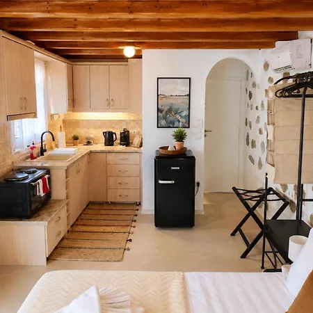 Apartamento Charming 15 Minute Walk From & Airport *